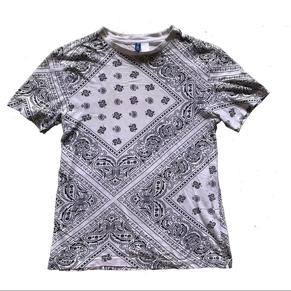 H&M | Tops | Hm Bandana Printed Top | Poshmark